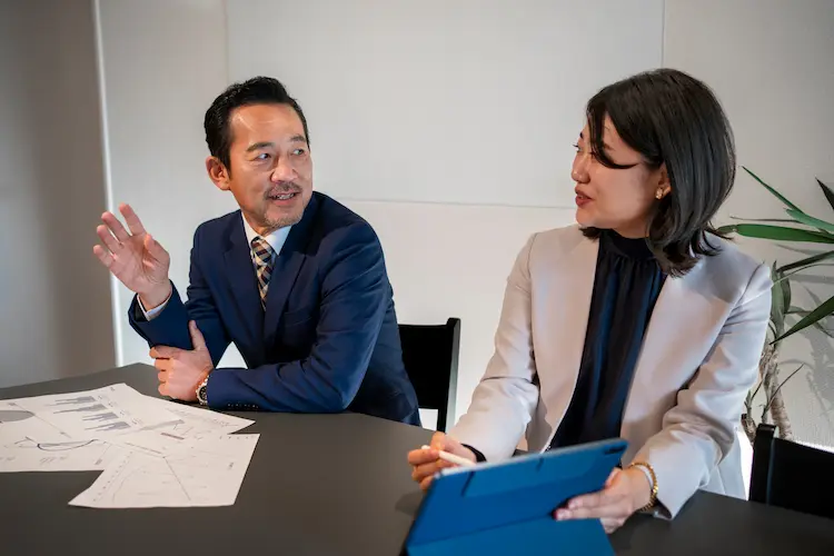 Expert Advisory Services
